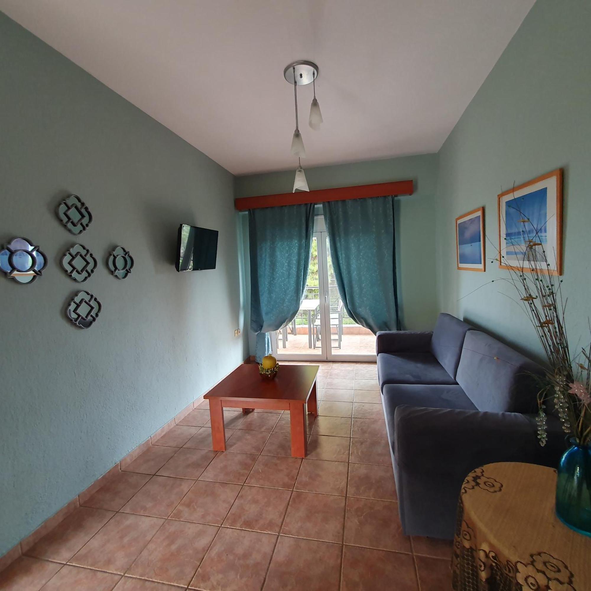Agrili Apartments & Rooms Elia Nikitis Room photo